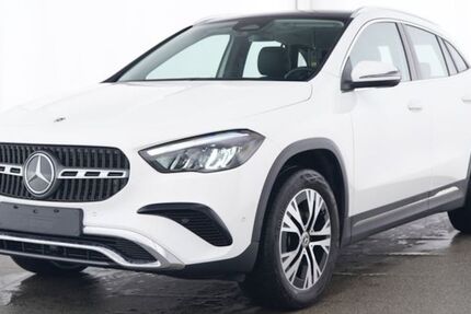 Mercedes-Benz GLA 200 8.600 km 35.900 &euro; Ehningen 71139