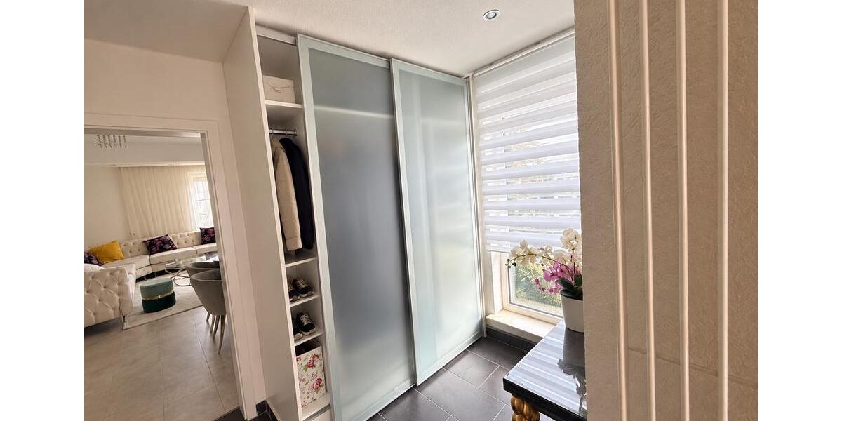 Einfamilienhaus Böblingen - 4 Zimmer, 133 m&sup2;, 1.800&euro; | Angebot:27620303