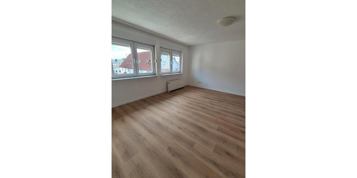 Dachgeschoßwohnung Trochtelfingen - 5 Zimmer, 85 m&sup2;, 900&euro; | Angebot:27601277