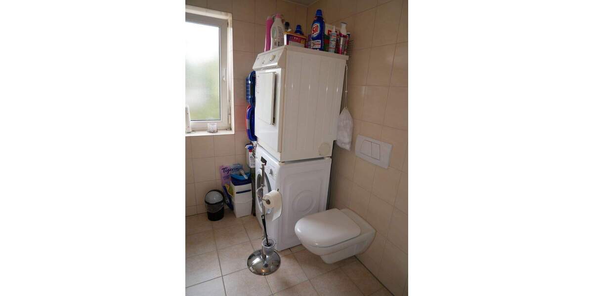 Doppelhaushälfte Böblingen - 1 Zimmer, 254 m&sup2;, 1.150.000&euro; | Angebot:25779091