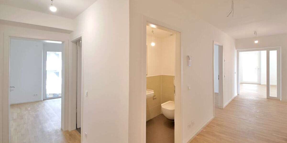 Etagenwohnung Böblingen - 3 Zimmer, 100 m&sup2;, 2.045&euro; | Angebot:25790719