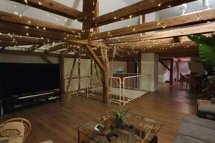 Wohnung Esslingen Innenstadt - 4.5 Zimmer, 173 m&sup2;, 1.600&euro; | Angebot:27709551