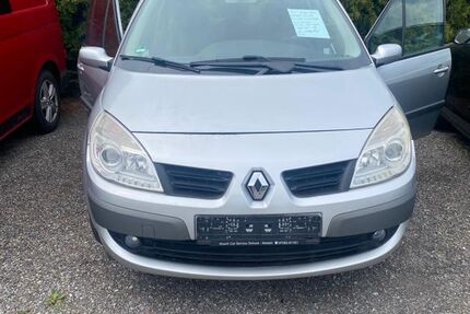 Renault Megane 152.000 km 1.700 &euro; Bisingen 72406