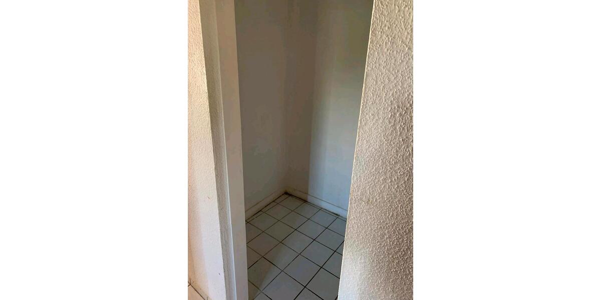 Doppelhaushälfte Rottenburg am Neckar - 4 Zimmer, 135 m&sup2;, 230.000&euro; | Angebot:26679284