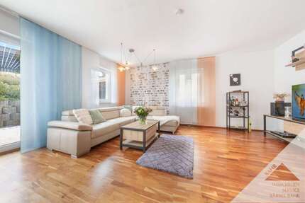 Haus Pfullingen - 7.5 Zimmer, 178 m&sup2;, 849.000&euro; | Angebot:27549599