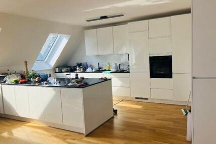 Wohnung Altdorf - 4 Zimmer, 126 m&sup2;, 1.900&euro; | Angebot:27549051