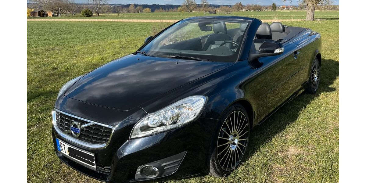 Volvo C70 135.000 km 13.900 &euro; Reutlingen 72768