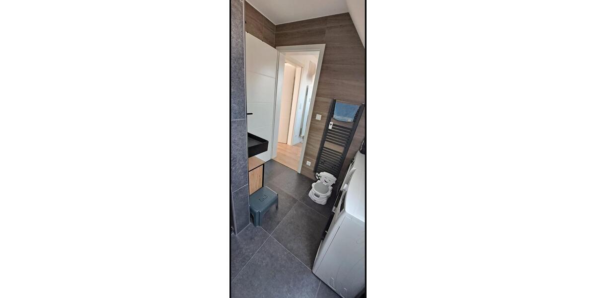 Dachgeschoßwohnung Neustetten - 3 Zimmer, 50 m&sup2;, 725&euro; | Angebot:27616392