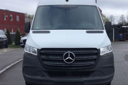 Mercedes-Benz Sprinter 142.500 km 14.900 &euro; Metzingen 72555