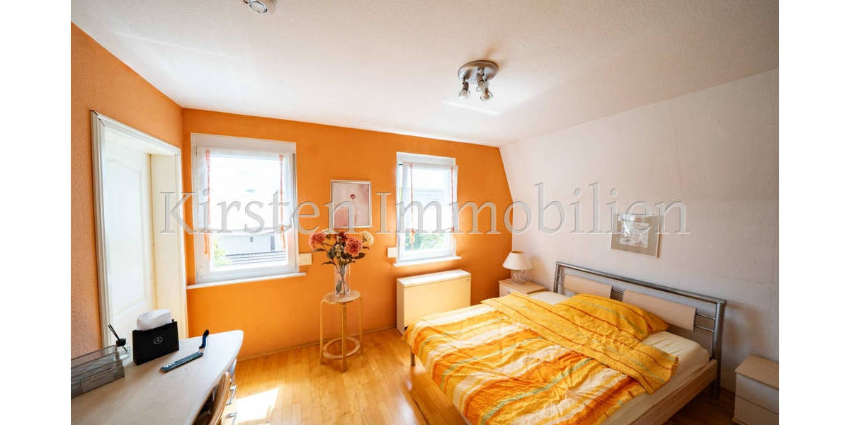 Mehrfamilienhaus, Wohnhaus Bisingen - 6 Zimmer, 360.000&euro; | Angebot:25696015