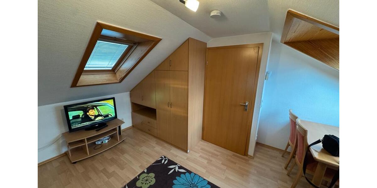 Dachgeschoßwohnung Plochingen - 2 Zimmer, 35 m&sup2;, 550&euro; | Angebot:26039064