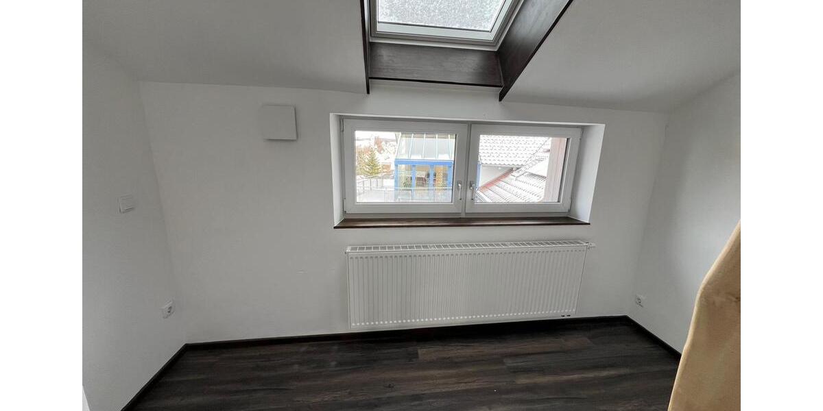 Etagenwohnung St. Johann - 3 Zimmer, 90 m&sup2;, 1.000&euro; | Angebot:25105247
