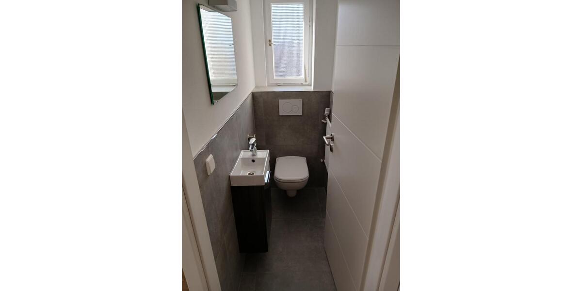 Etagenwohnung Reutlingen Reutlingen-Betzingen - 2 Zimmer, 80 m&sup2;, 1.150&euro; | Angebot:25634543