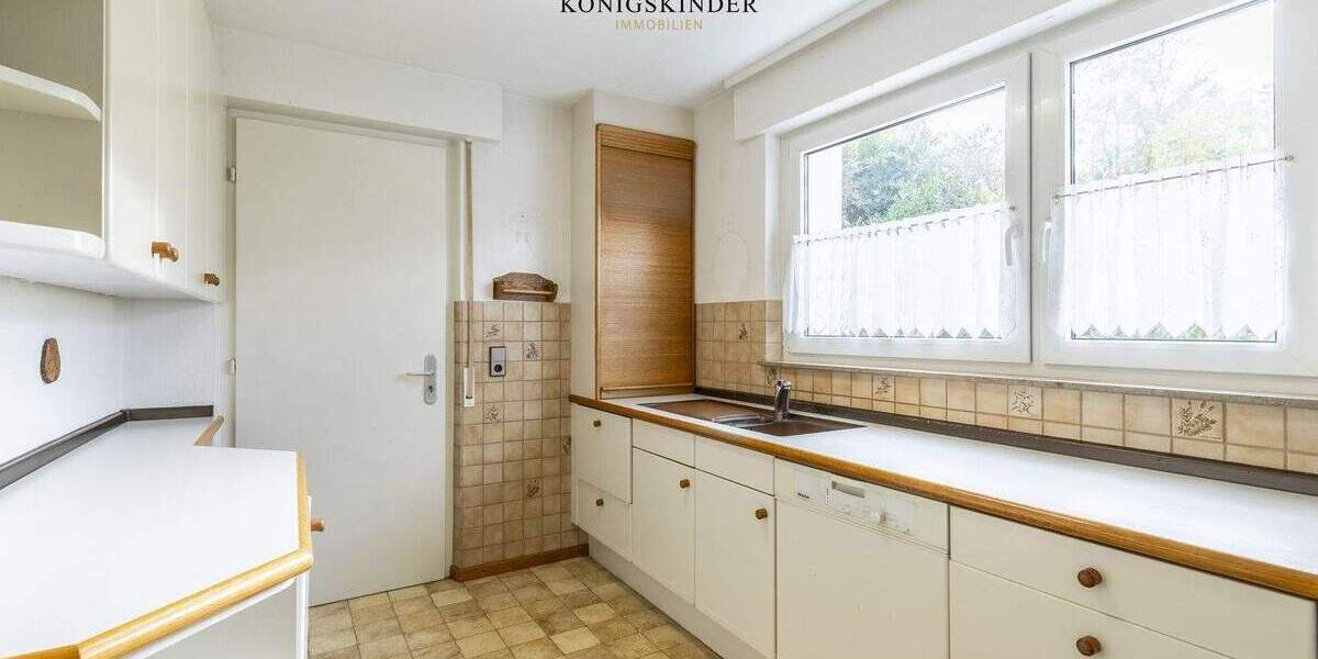 Einfamilienhaus Wernau - 8 Zimmer, 255 m&sup2;, 790.000&euro; | Angebot:25732002
