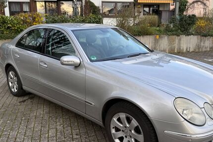 Mercedes-Benz E 320 207.573 km 4.400 &euro; Neuhausen 73765