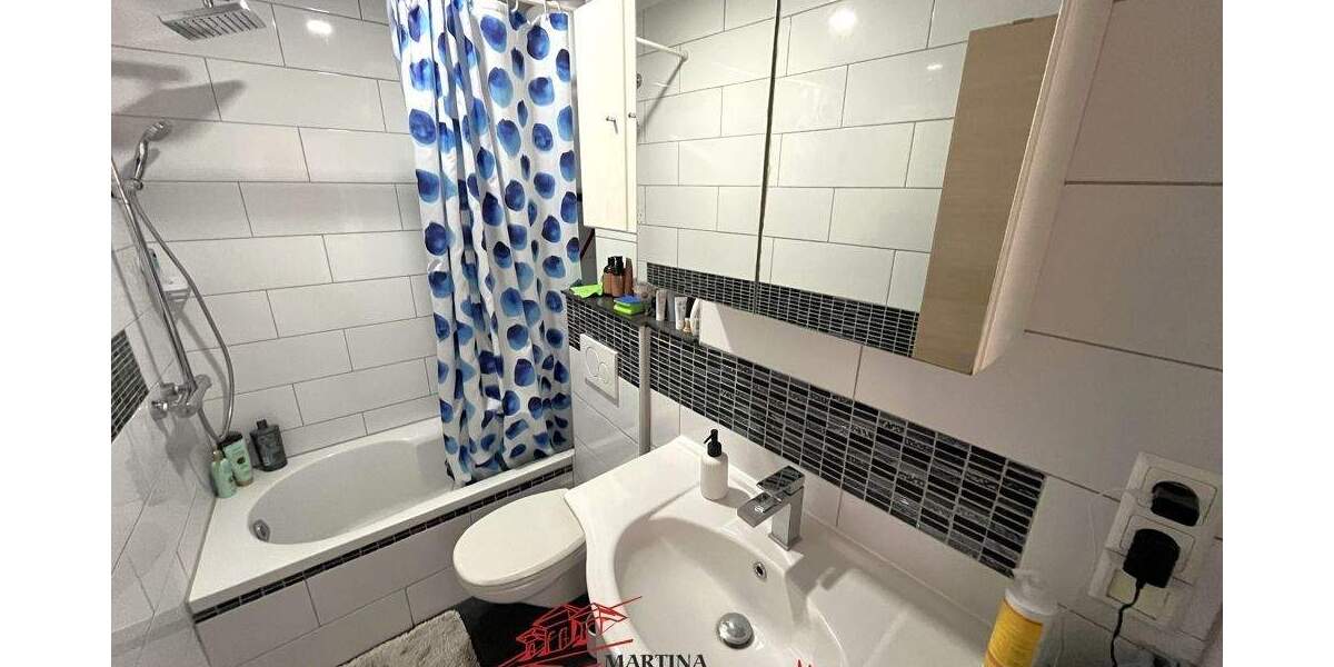 Etagenwohnung Esslingen am Neckar / Oberesslingen Oberesslingen - 3 Zimmer, 59 m&sup2;, 219.000&euro; | Angebot:25676283