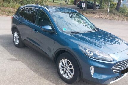 Ford Kuga 52.000 km 20.900 &euro; Walddorfhäslach 72141