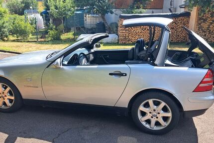 Mercedes-Benz SLK 230 162.000 km 2.990 &euro; Bitz 72475