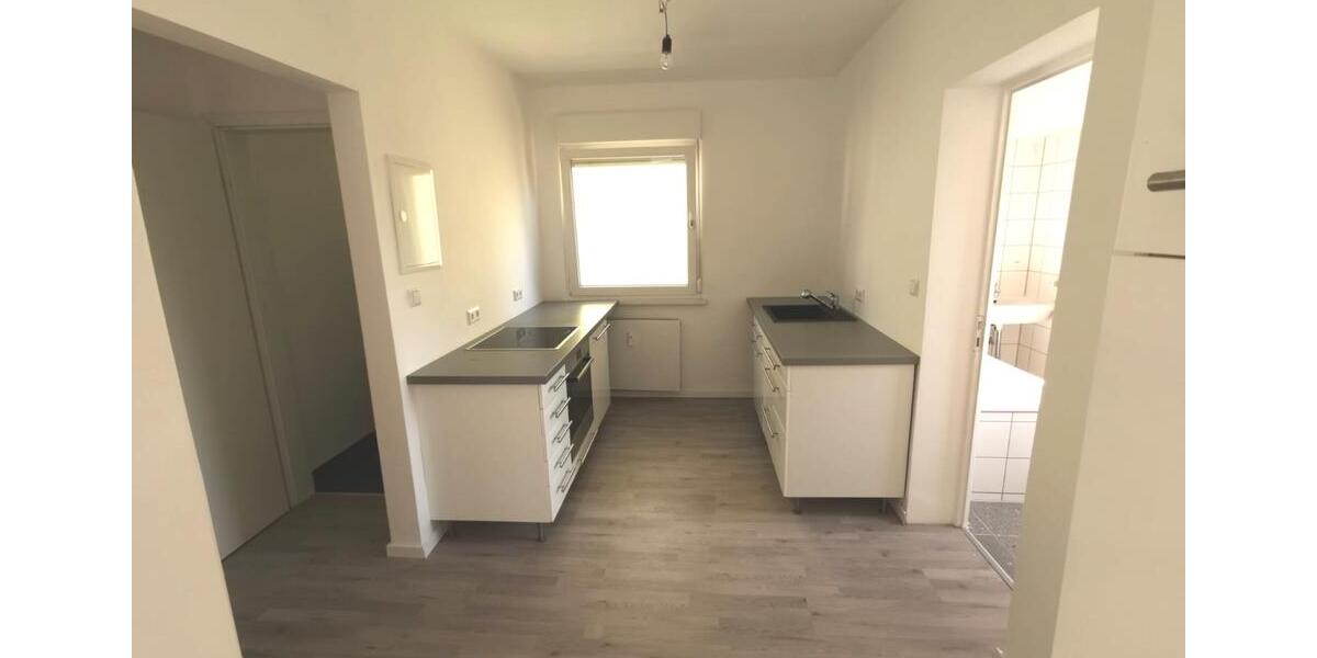 Mehrfamilienhaus, Wohnhaus Reutlingen Orschel-Hagen - 10 Zimmer, 181 m&sup2;, 749.000&euro; | Angebot:26713888