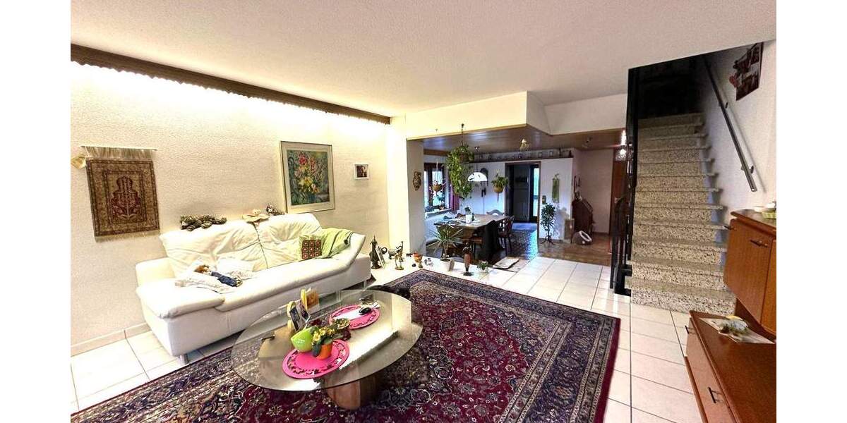 Mehrfamilienhaus, Wohnhaus Filderstadt Plattenhardt - 5 Zimmer, 139 m&sup2;, 440.000&euro; | Angebot:25737698