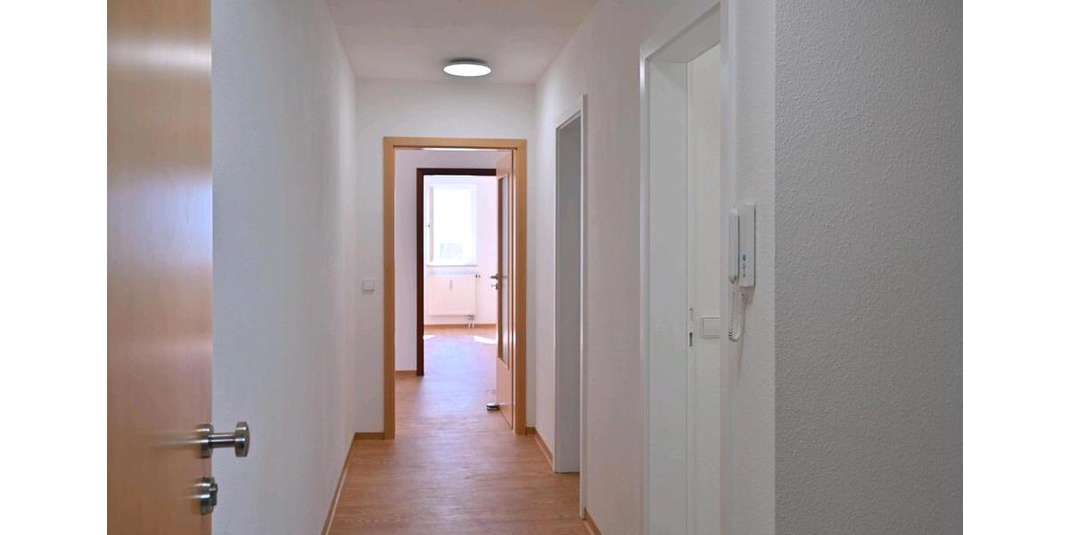 Etagenwohnung Bad Urach - 2 Zimmer, 69 m&sup2;, 195.000&euro; | Angebot:25397753