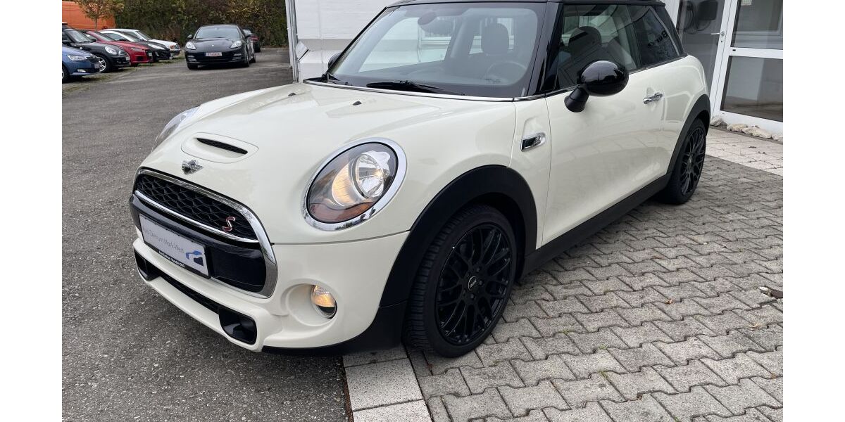 Mini Cooper S 99.300 km 12.950 &euro; Reutlingen 72770