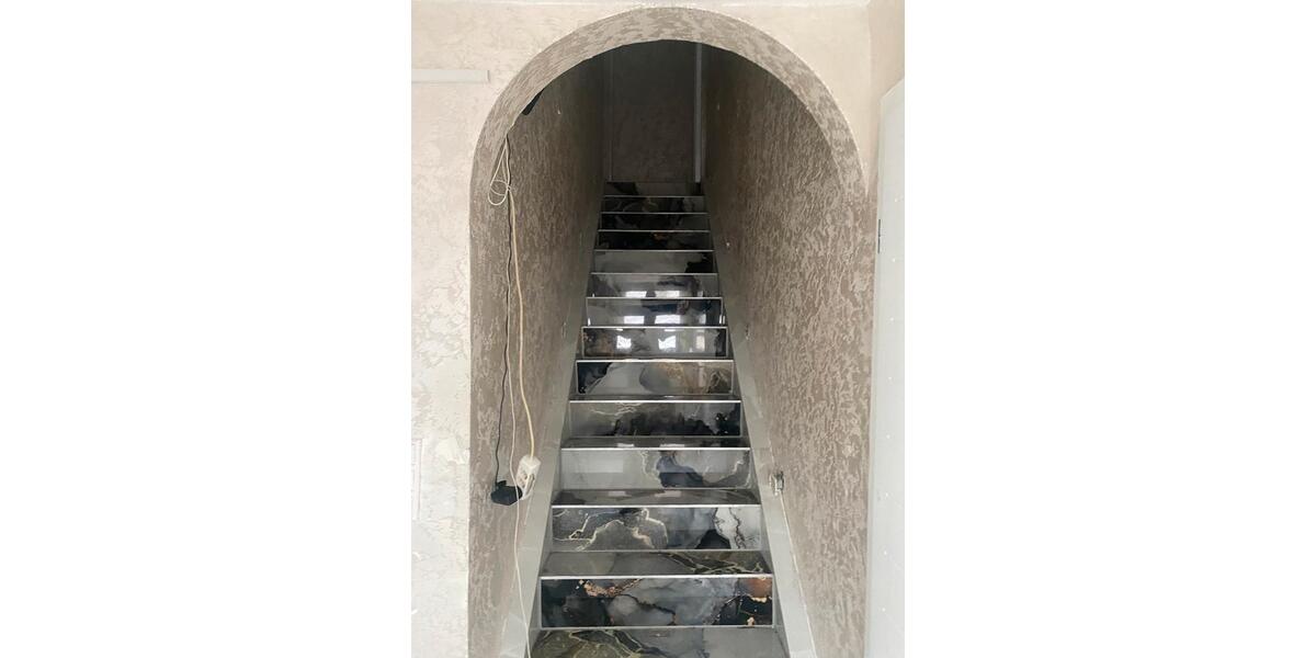 Einfamilienhaus Nürtingen - 225 Zimmer, 225 m&sup2;, 2.000&euro; | Angebot:26483462