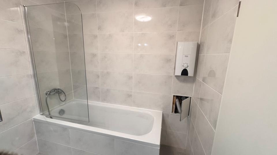 Etagenwohnung Neckartenzlingen - 2 Zimmer, 65 m&sup2;, 900&euro; | Angebot:25953934