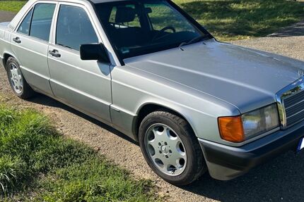 Mercedes-Benz 190 59.500 km 14.990 &euro; Schlaitdorf 72667