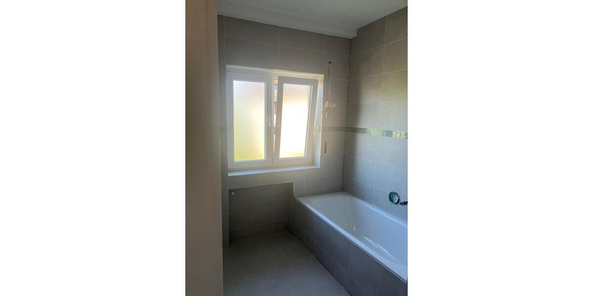 Etagenwohnung Gomaringen - 3.5 Zimmer, 94 m&sup2;, 1.280&euro; | Angebot:26690170