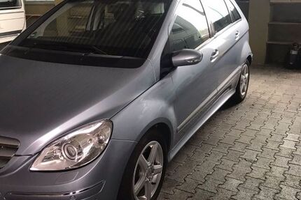 Mercedes-Benz B 200 148.573 km 5.990 &euro; Riederich 72585