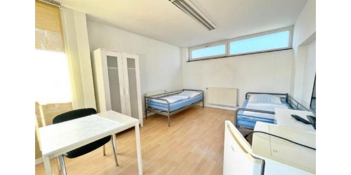 Einfamilienhaus Esslingen am Neckar Brühl - 6 Zimmer, 230 m&sup2;, 3.350&euro; | Angebot:27620333