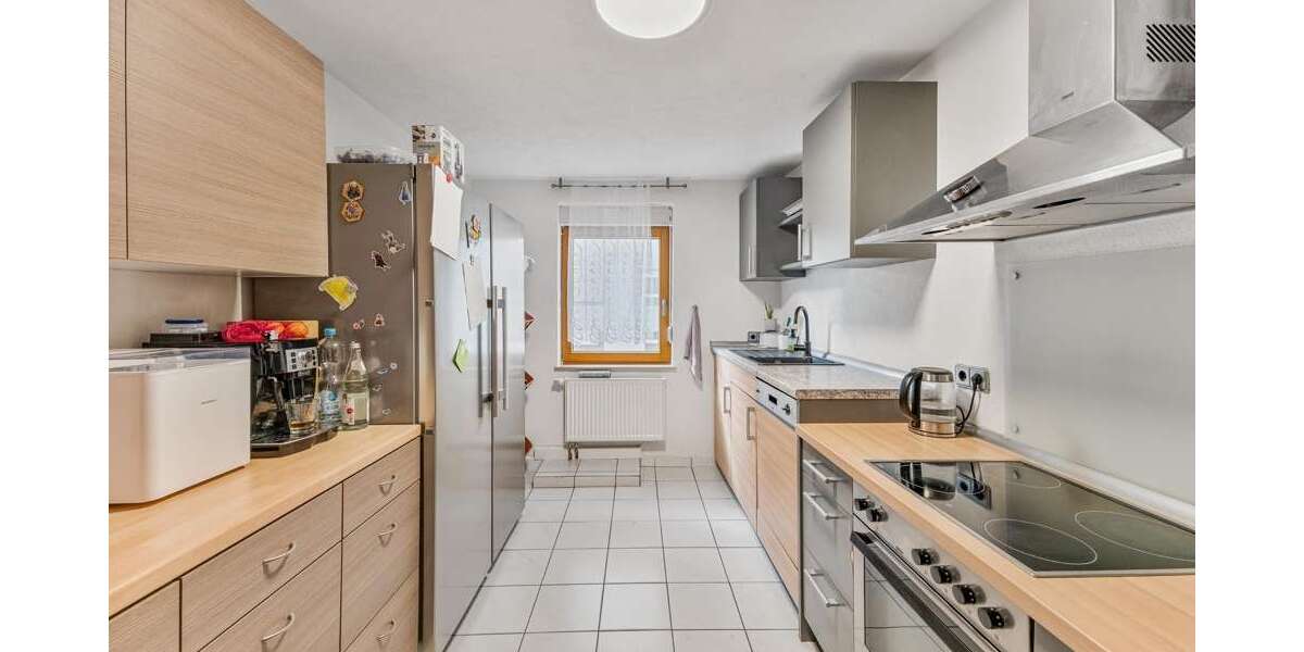 Etagenwohnung Bondorf - 3 Zimmer, 102 m&sup2;, 295.000&euro; | Angebot:24558396
