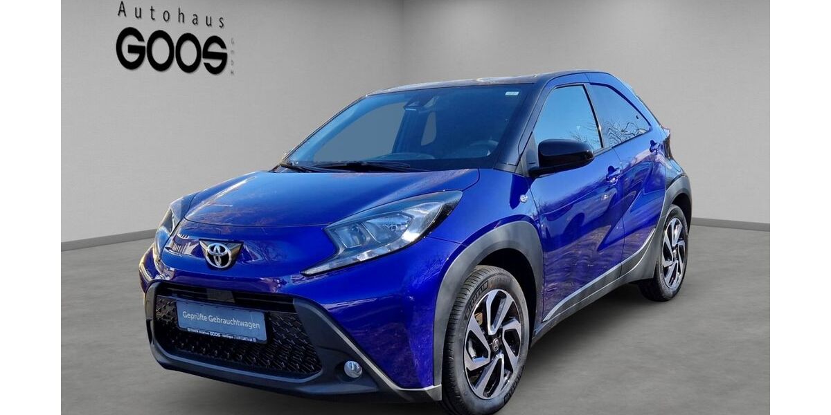 Toyota Aygo (X) 1.111 km 17.990 &euro; Nürtingen 72622
