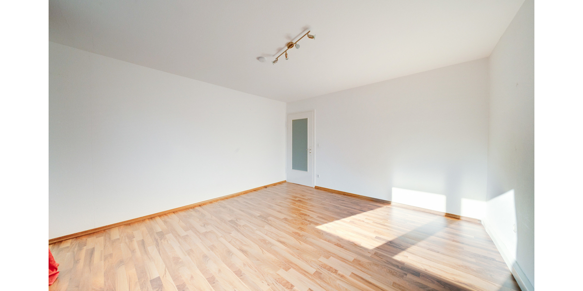 Wohn- und Geschäftshaus in der Münsinger Innenstadt - 3 Wohnungen und 1 Gewerbeeinheit - Wohn- & Geschäftshaus Münsingen | Angebot:18220329