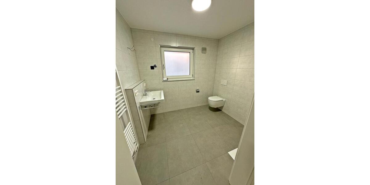 Etagenwohnung Gäufelden - 3 Zimmer, 88 m&sup2;, 1.300&euro; | Angebot:25857979