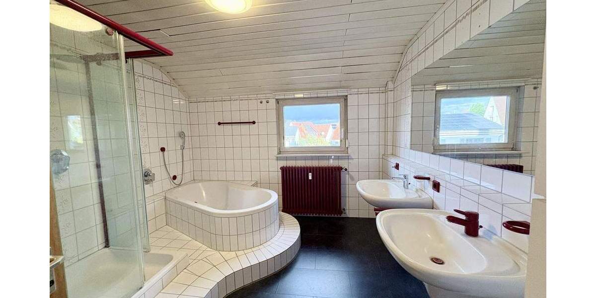 Mehrfamilienhaus, Wohnhaus Hildrizhausen - 1 Zimmer, 261 m&sup2;, 790.000&euro; | Angebot:25780783