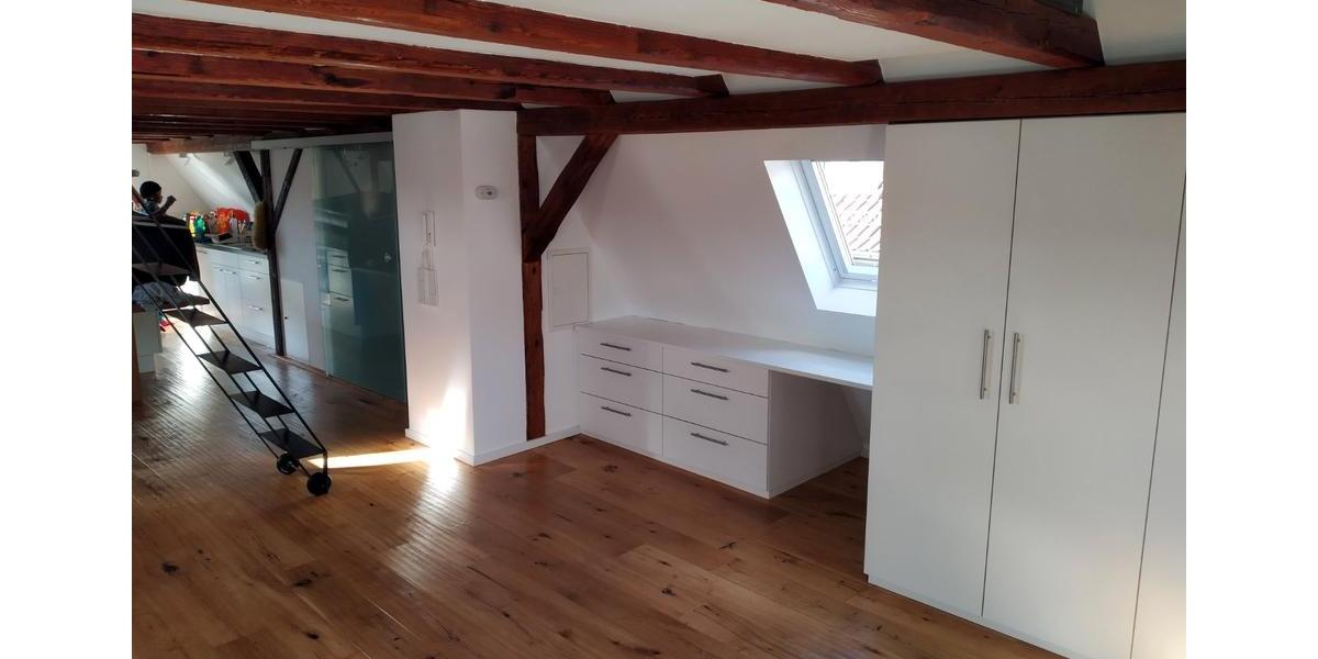 Dachgeschoßwohnung Esslingen am Neckar - 1 Zimmer, 50 m&sup2;, 750&euro; | Angebot:26694108
