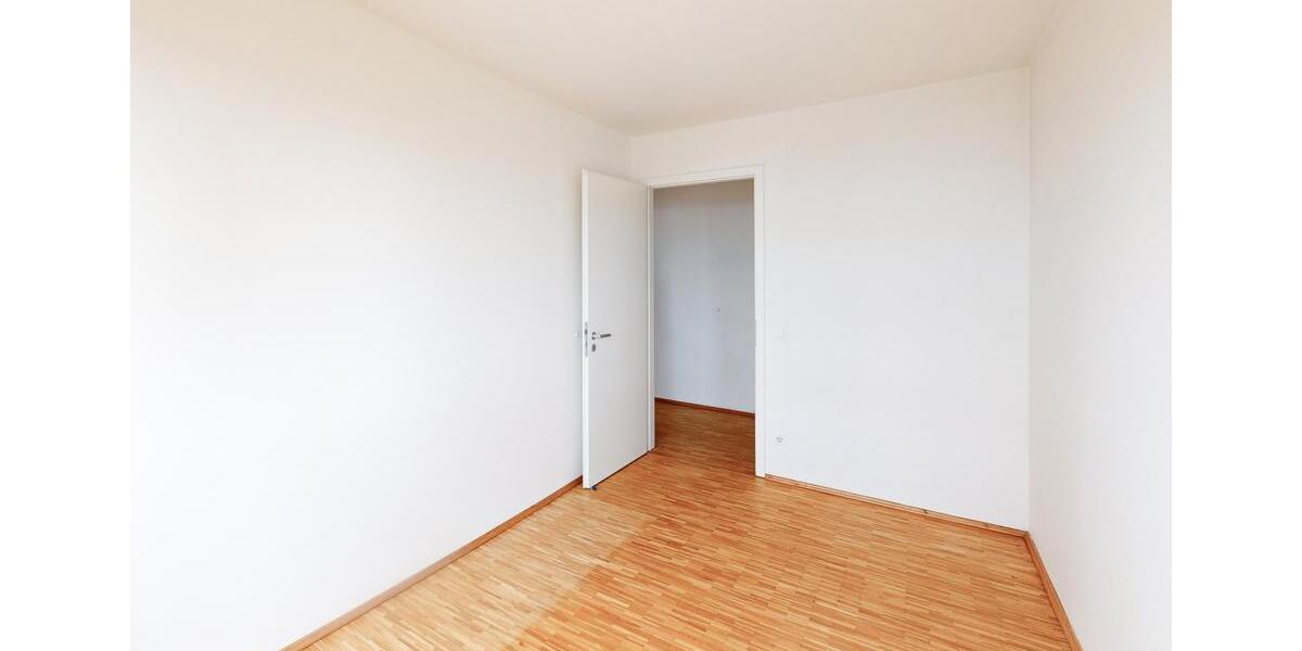 Erdgeschoßwohnung Böblingen Dagersheim - 4 Zimmer, 92 m&sup2;, 1.215&euro; | Angebot:25718999