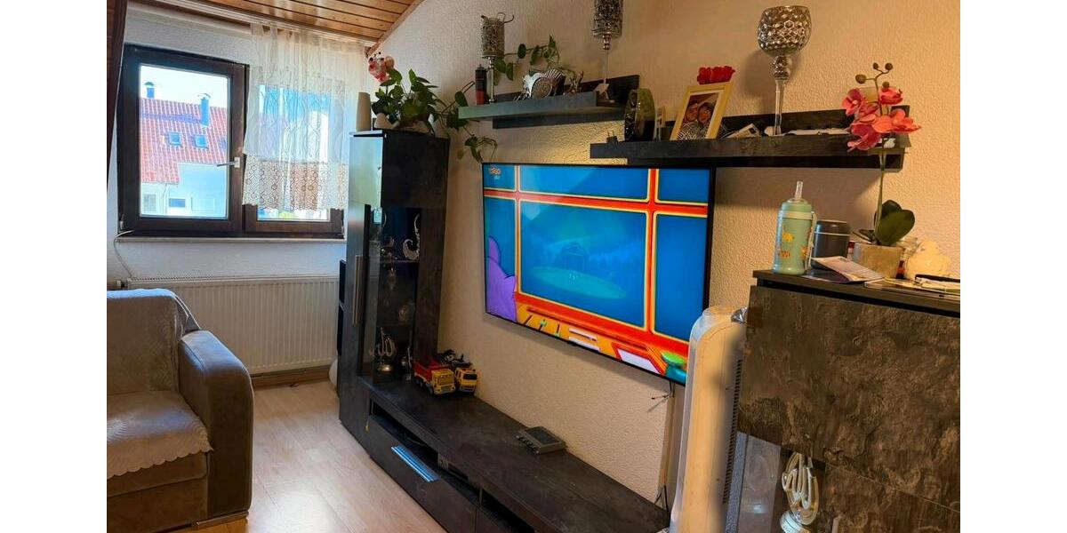 Dachgeschoßwohnung Neustetten - 3 Zimmer, 67 m&sup2;, 970&euro; | Angebot:27581929