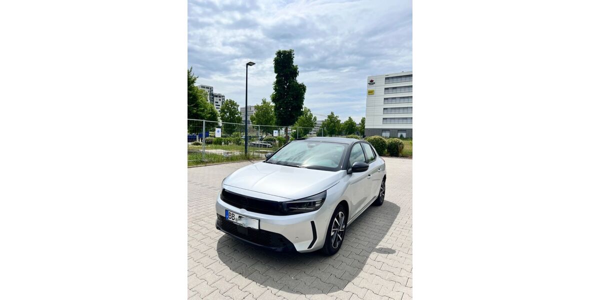 Opel Corsa 4.000 km 15.100 &euro; Böblingen 71032