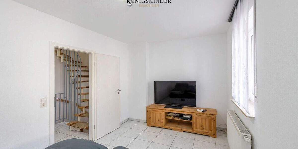Doppelhaushälfte Weilheim an der Teck Weilheim - 8 Zimmer, 139 m&sup2;, 590.000&euro; | Angebot:25770795