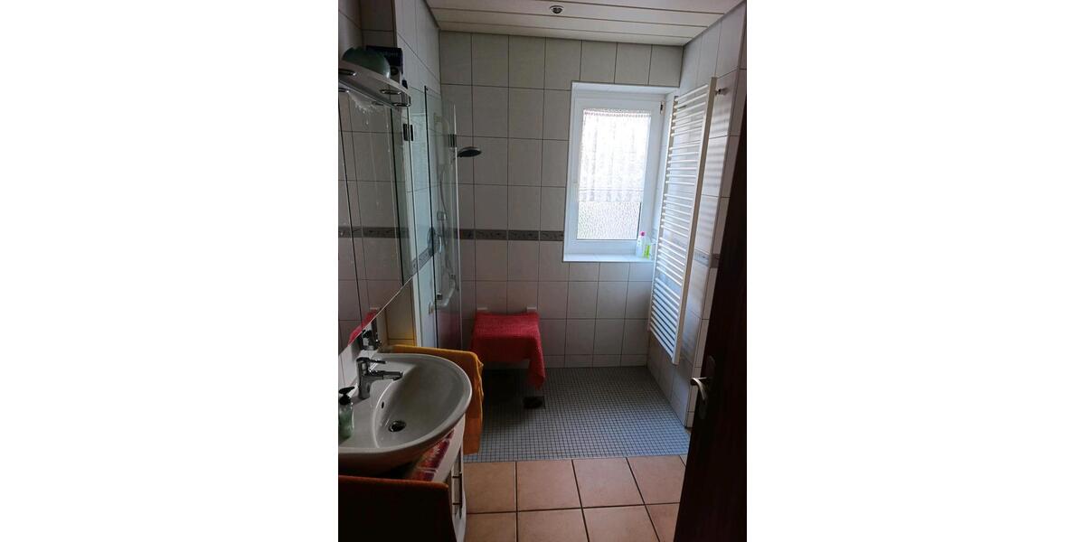 Mehrfamilienhaus, Wohnhaus Grafenberg - 8 Zimmer, 150 m&sup2;, 425.000&euro; | Angebot:25964675