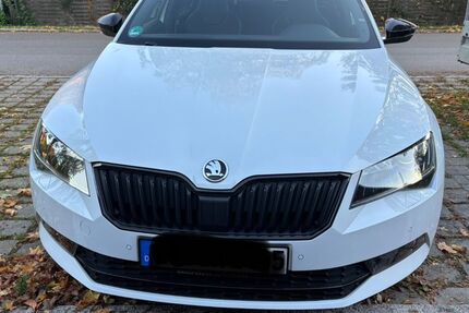 Skoda Superb 100.000 km 22.100 &euro; Unterensingen 72669