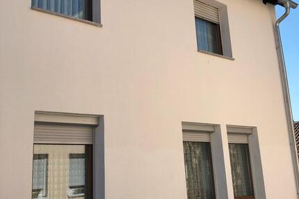 Wohnung Kirchheim unter Teck - 4.5 Zimmer, 120 m&sup2;, 265.000&euro; | Angebot:23394841