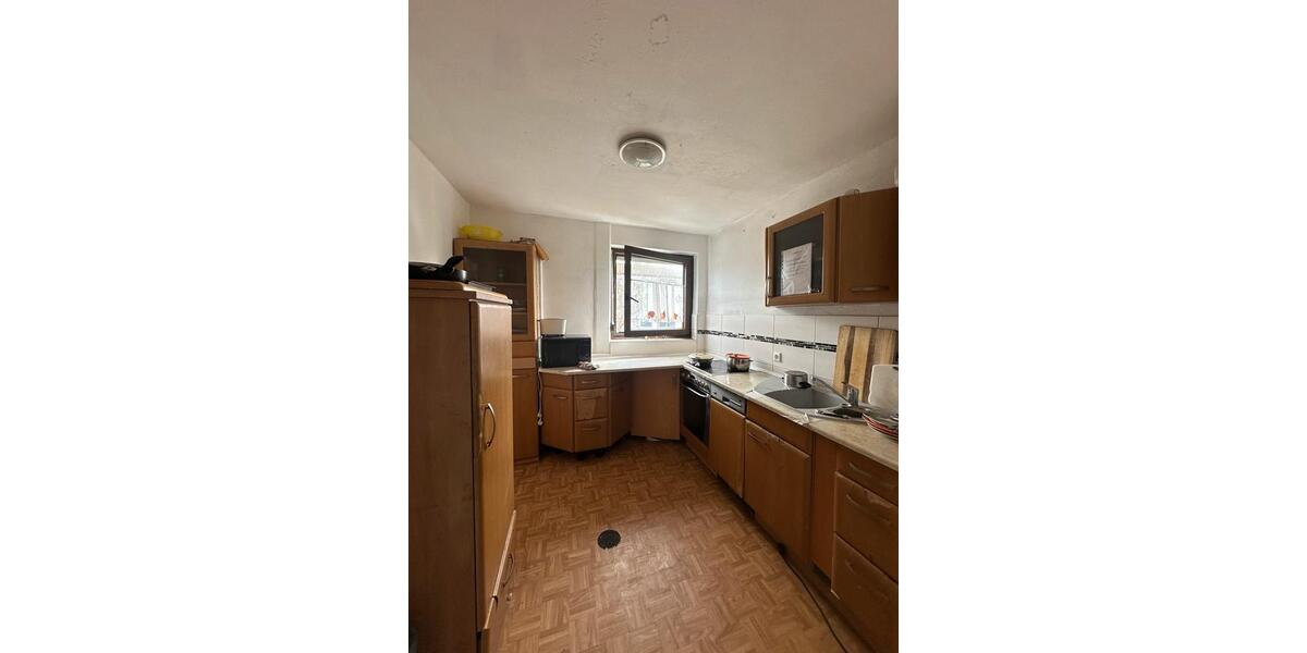 Etagenwohnung Metzingen - 2 Zimmer, 13 m&sup2;, 300&euro; | Angebot:26039066