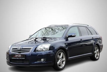 Toyota Avensis 162.000 km 4.900 &euro; Pfullingen 72793