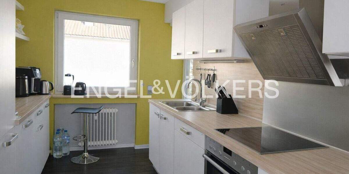 Etagenwohnung Tübingen Innenstadt - 4 Zimmer, 94 m&sup2;, 450.000&euro; | Angebot:25896068