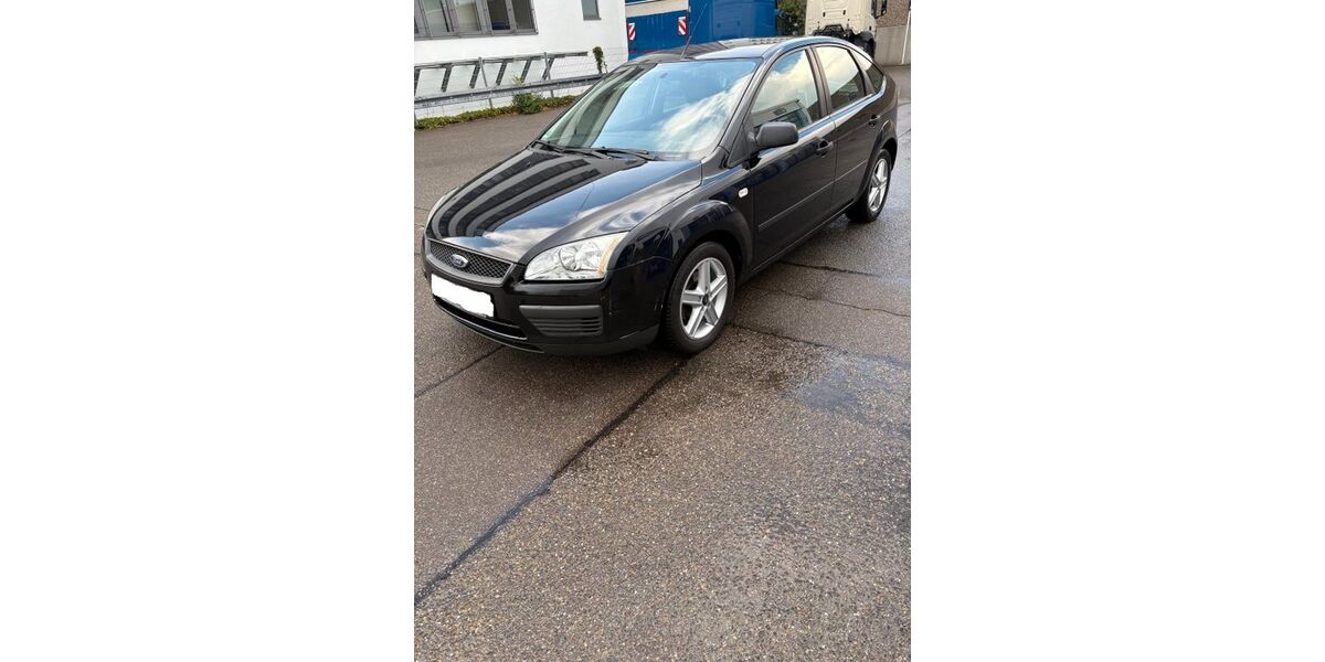 Ford Focus 135.000 km 2.850 &euro; Reutlingen 72766