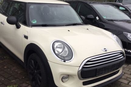 Mini ONE 251.500 km 3.300 &euro; Metzingen 72555